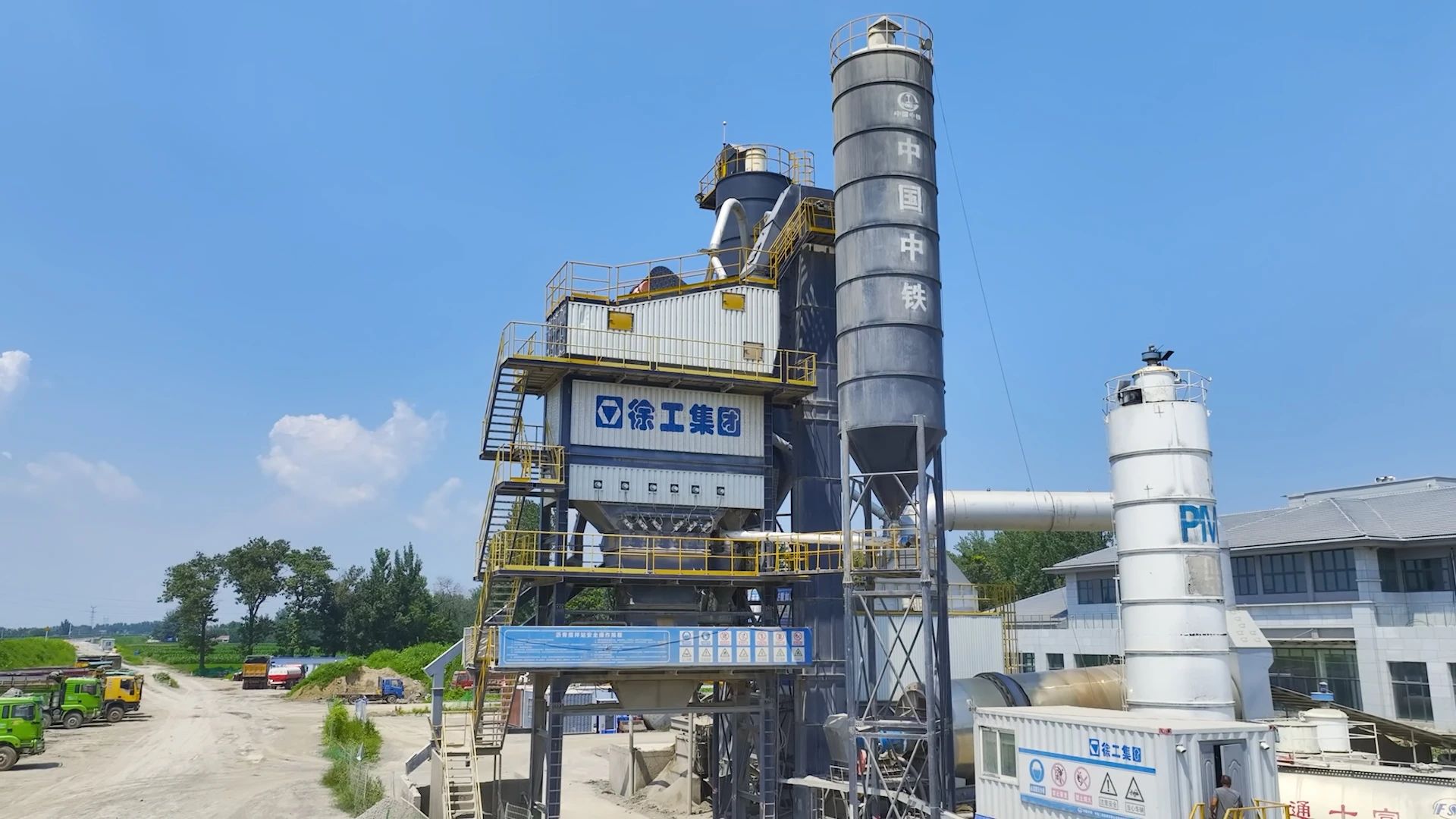 5000型！助力河南高速建設(shè)！