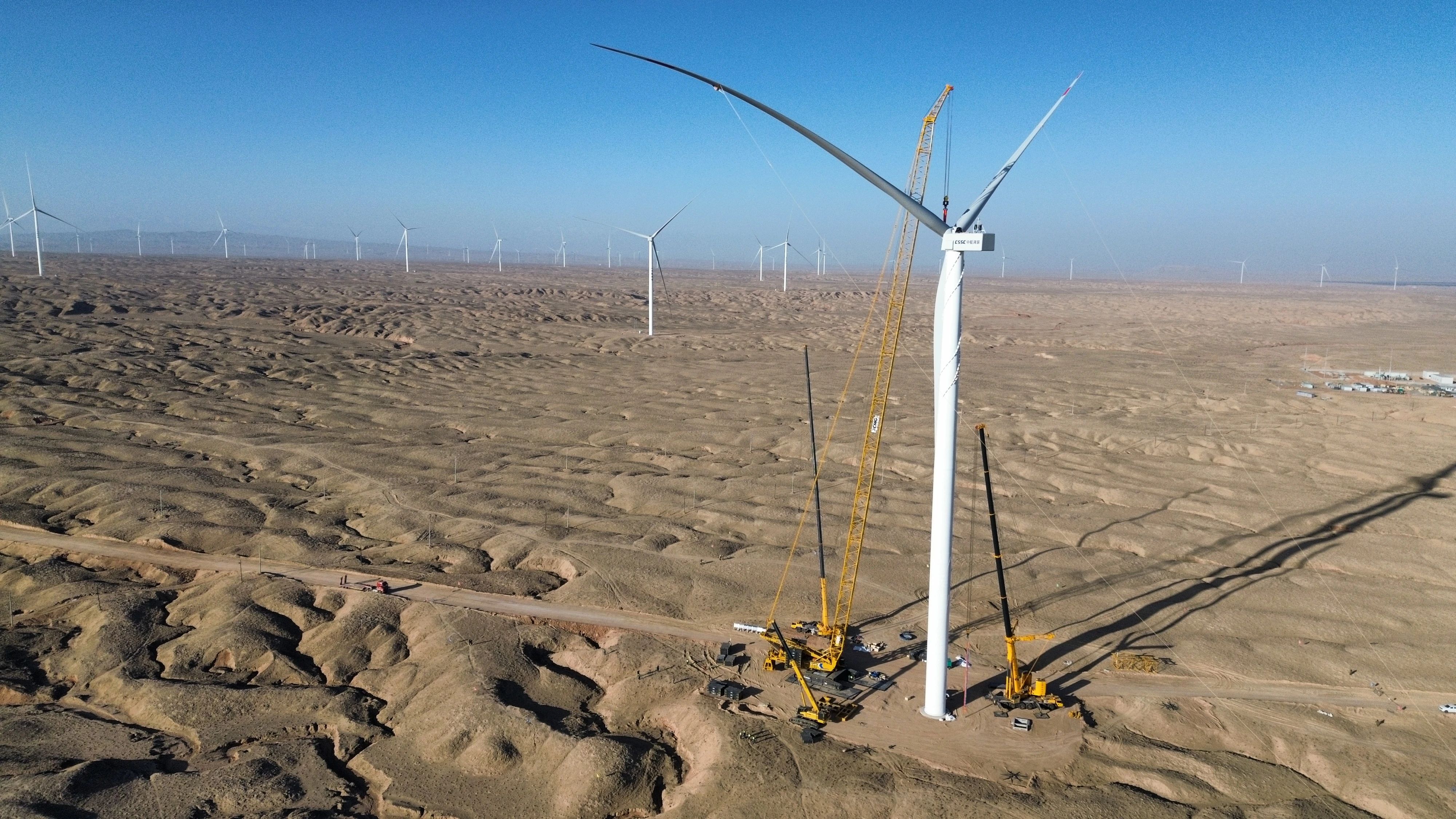 零誤差！XLC18000M助力10萬千瓦風力發(fā)電項目首臺風機成功吊裝