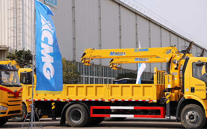 助力城市建設(shè)新征程！徐工隨車(chē)起重機(jī)M SQS157-4批量發(fā)車(chē) 